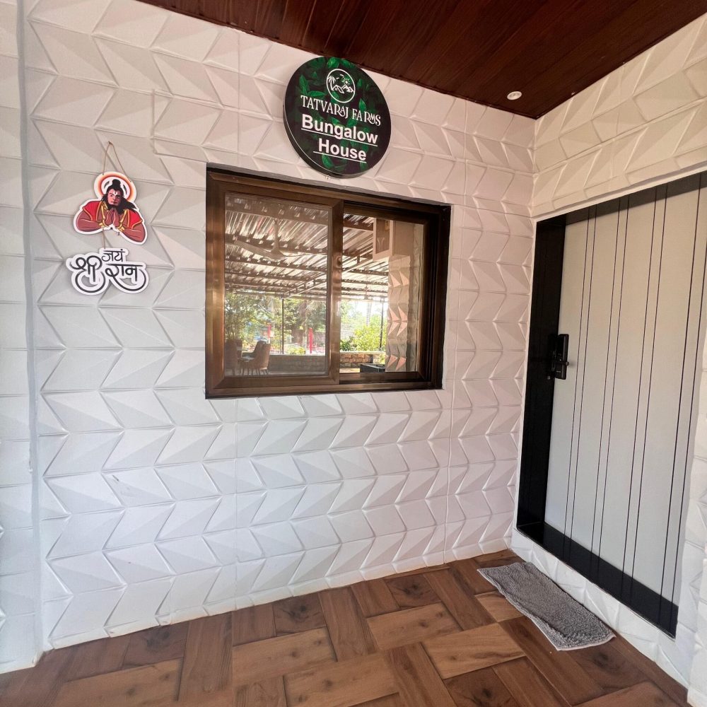 Bunglow Room (2)