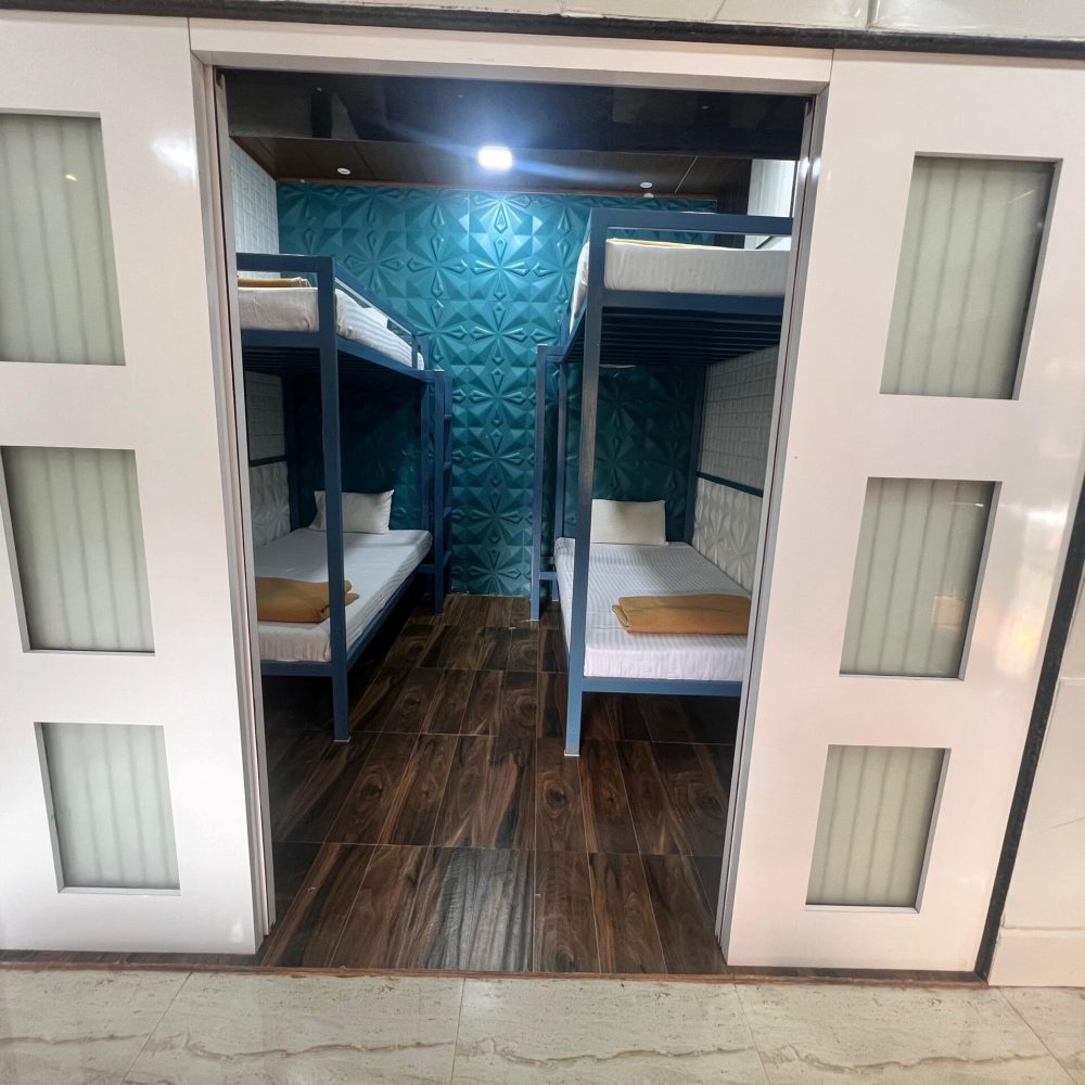 Bunglow Room (3)
